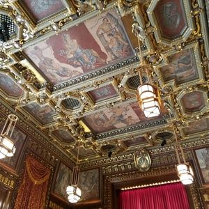 Meet your Posher, Victoria